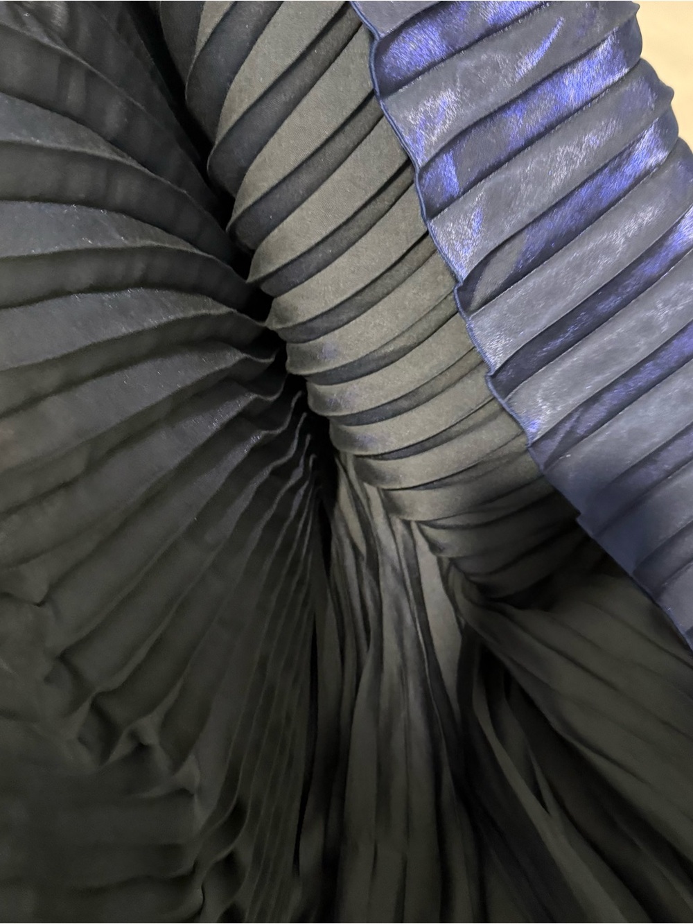 L'IDÉE Masquerade Deep Navy Pleated Strapless Maxi Dress XS NWT Read Description - Picture 16 of 16